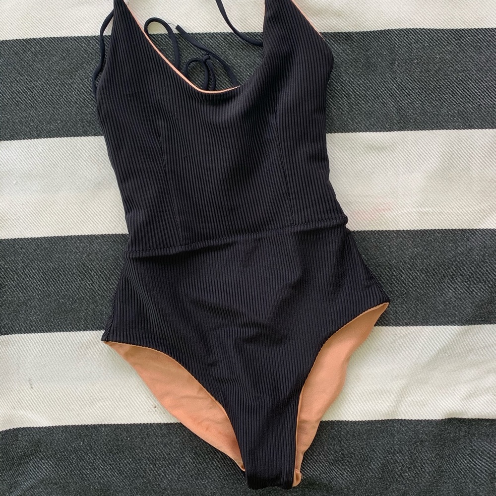 SIE Bella Ribbed one-piece/ body suit